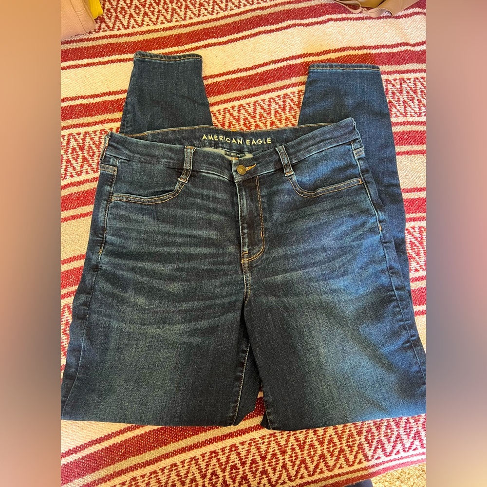 EUC American Eagle Curvy High Rise jegging..14 Long